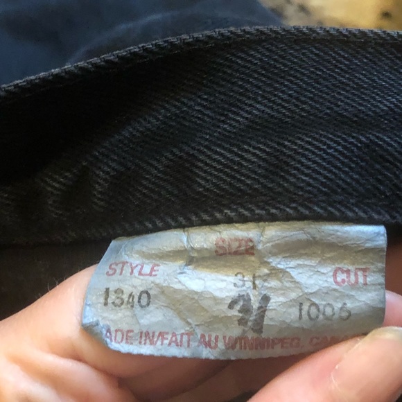 Ultra High Rise Vintage 100% Cotton Mom Jean - Picture 9 of 12